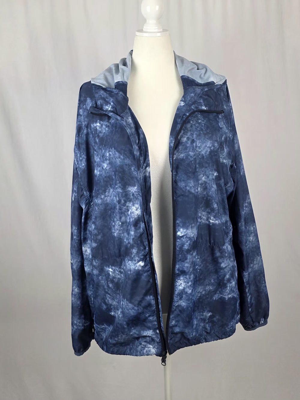 Mossimo Supply Co. Blue Tie-Dye Hooded Bomber Jacket